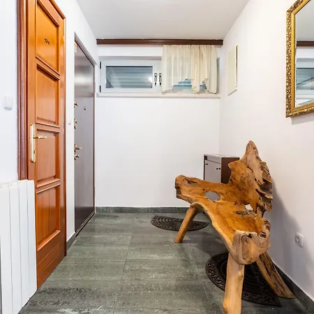 Beautiful Luxury House W Sea View & Outside Space 别墅 斯普利特
