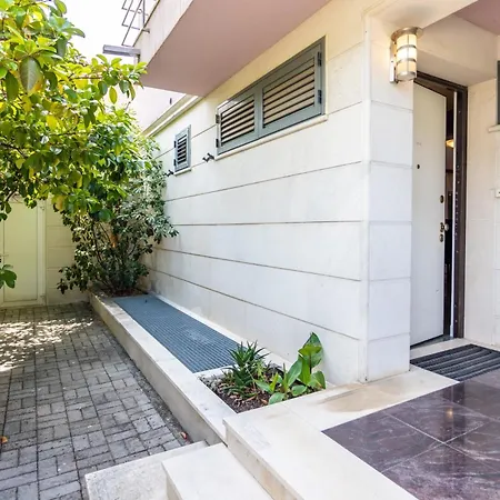 Beautiful luxury house w sea view&outside space * Split