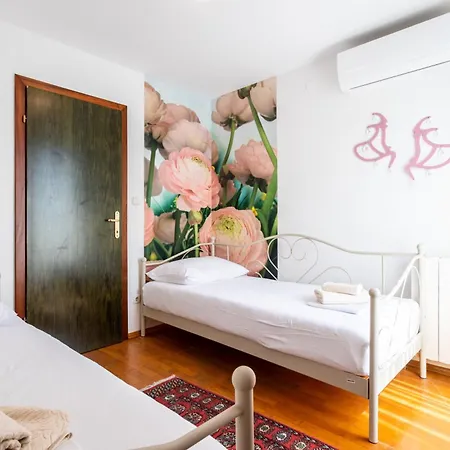 Beautiful luxury house w sea view&outside space Villa Split