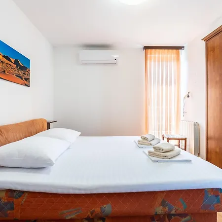 Beautiful luxury house w sea view&outside space Villa