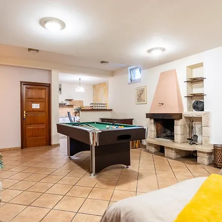 Beautiful luxury house w sea view&outside space Villa Split