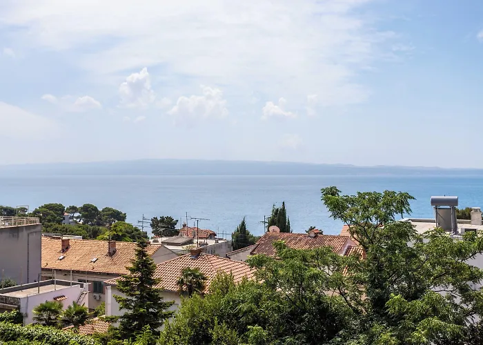 וילה House Sleeps 8 With Balcony